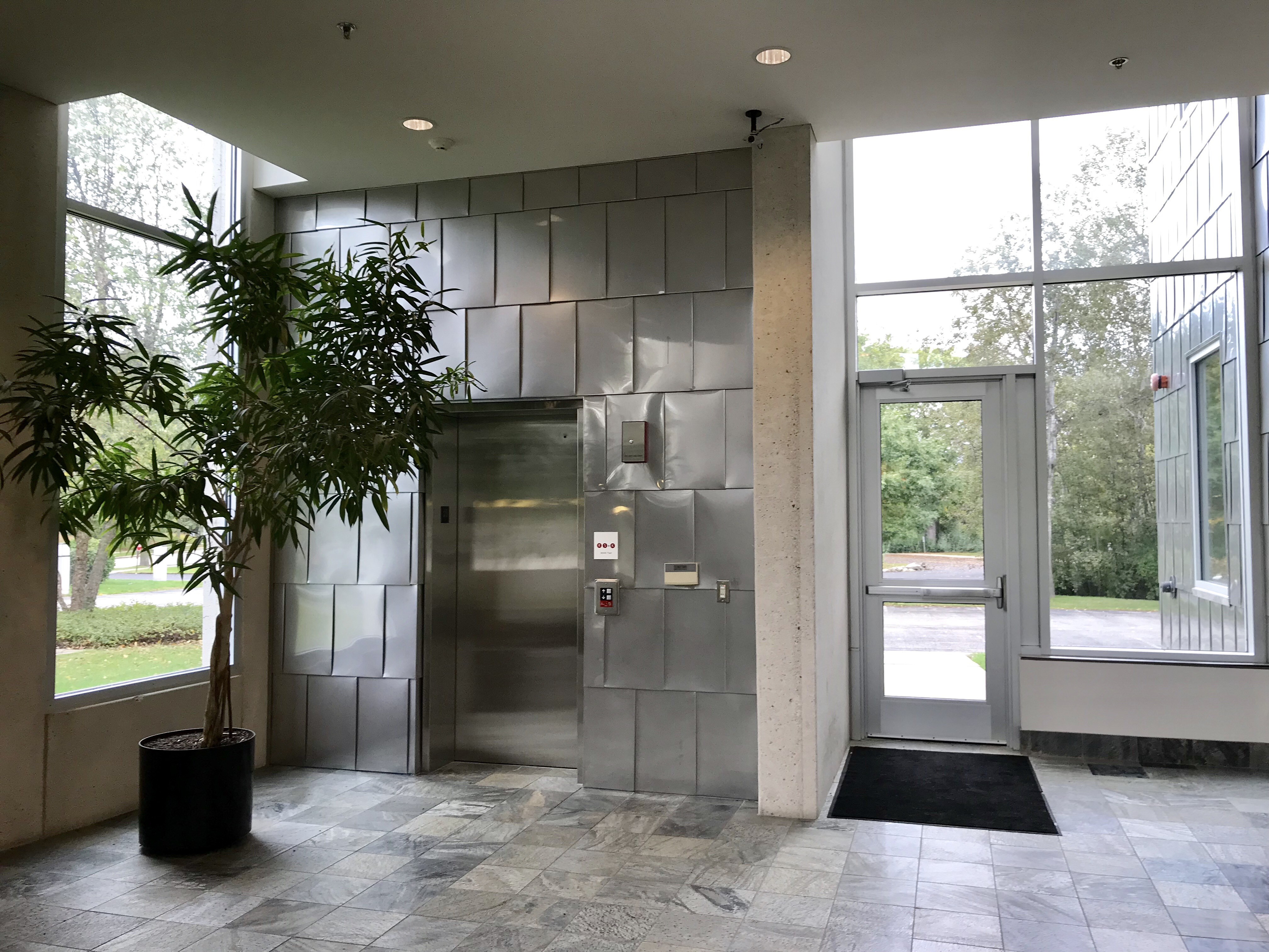 West Middleton building lobby West Middleton building lobby